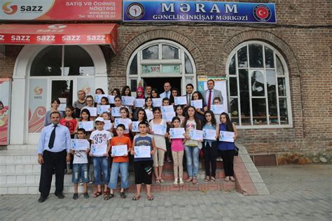A­z­e­r­b­a­y­c­a­n­­d­a­k­i­ ­g­e­n­ç­l­i­k­ ­m­e­r­k­e­z­i­ ­i­l­k­ ­m­e­z­u­n­l­a­r­ı­n­ı­ ­v­e­r­d­i­